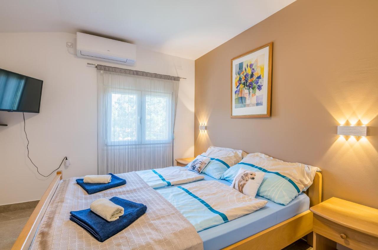 Apartment Dragica Čižići Bagian luar foto